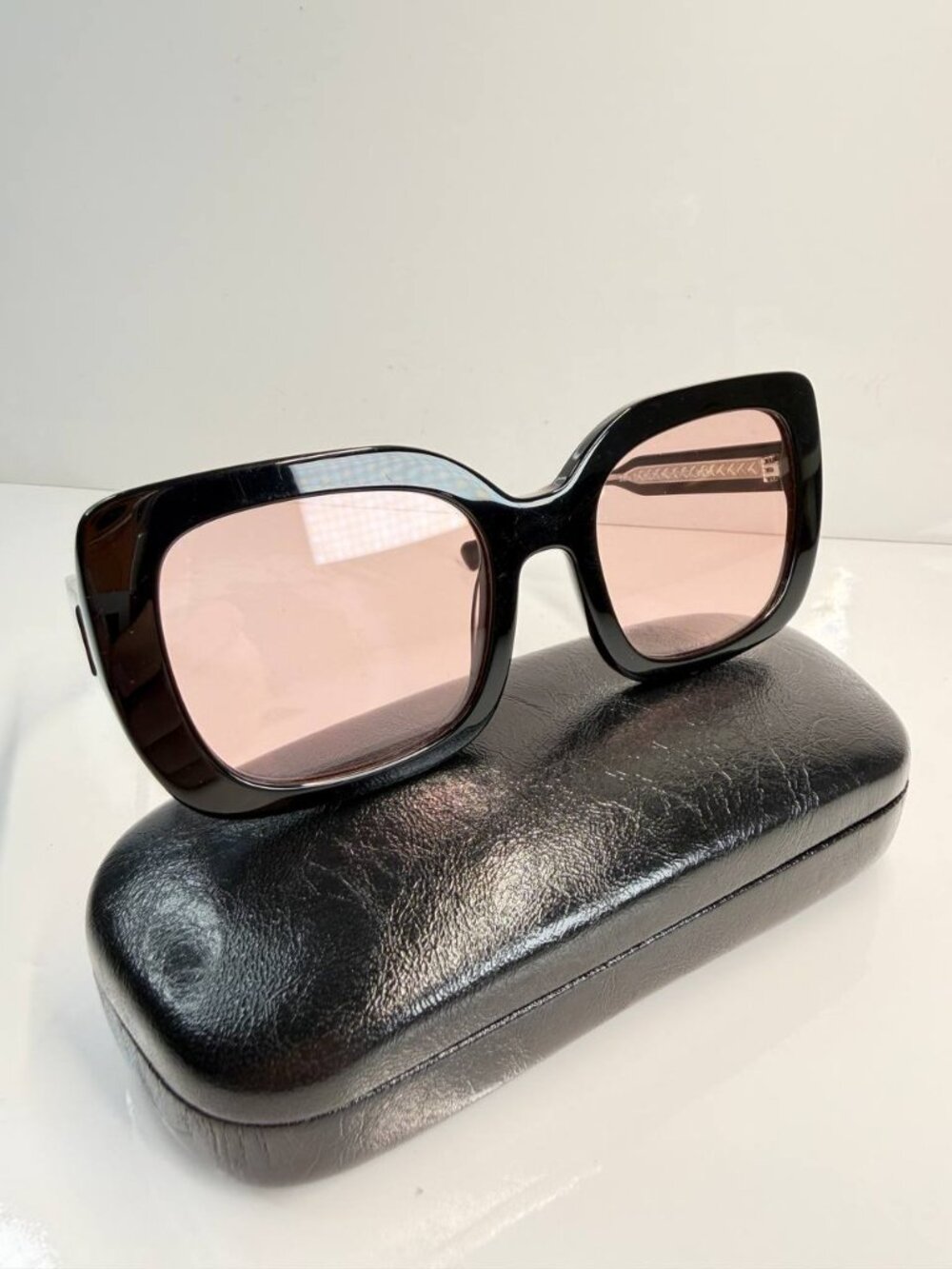 KITS Bella C1 Oversized Sunglasses Black Pink UV400 Cat.1 53-20-140